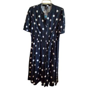 Black and White Polka Dot Flowy Button Up Short Sleeve Dress with Pockets Large